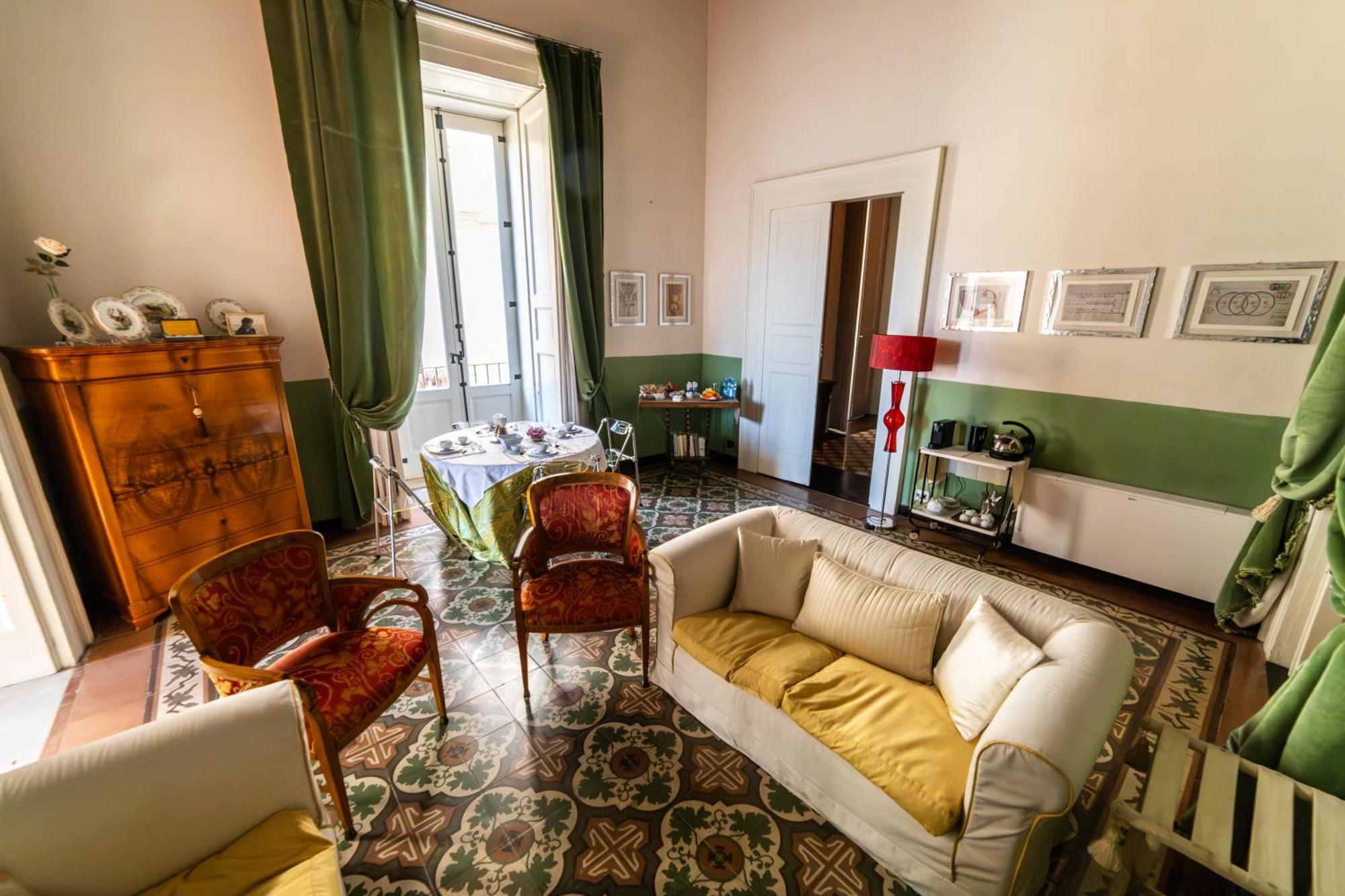 Dimora Storica Giostra Vecchia - Palazzo Grisolia 1809 Cosenza Kültér fotó