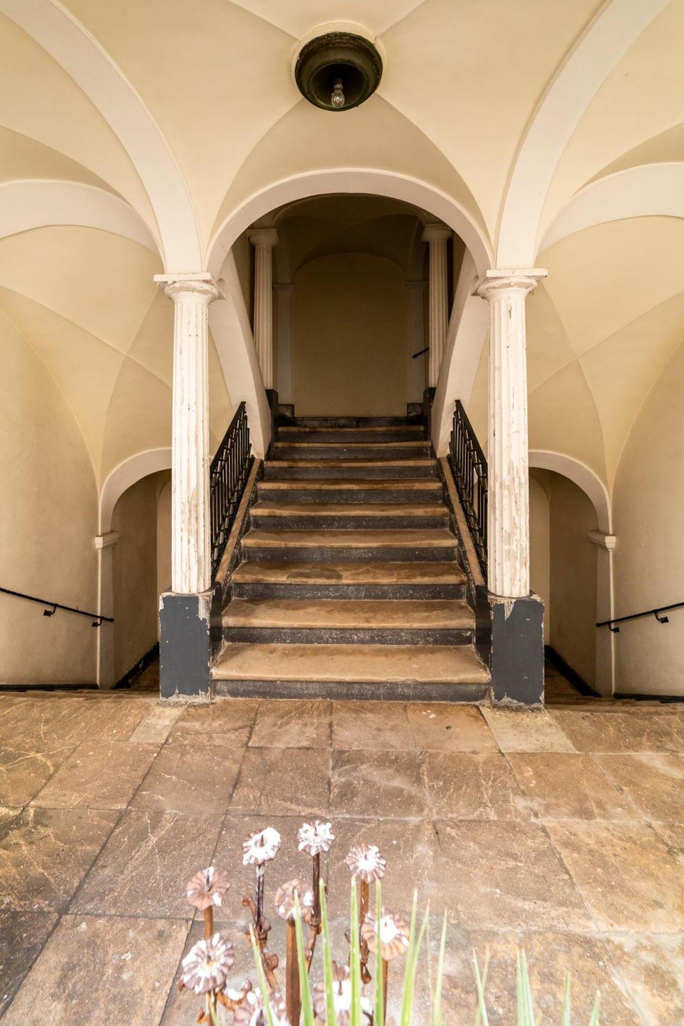 Dimora Storica Giostra Vecchia - Palazzo Grisolia 1809 Cosenza Kültér fotó