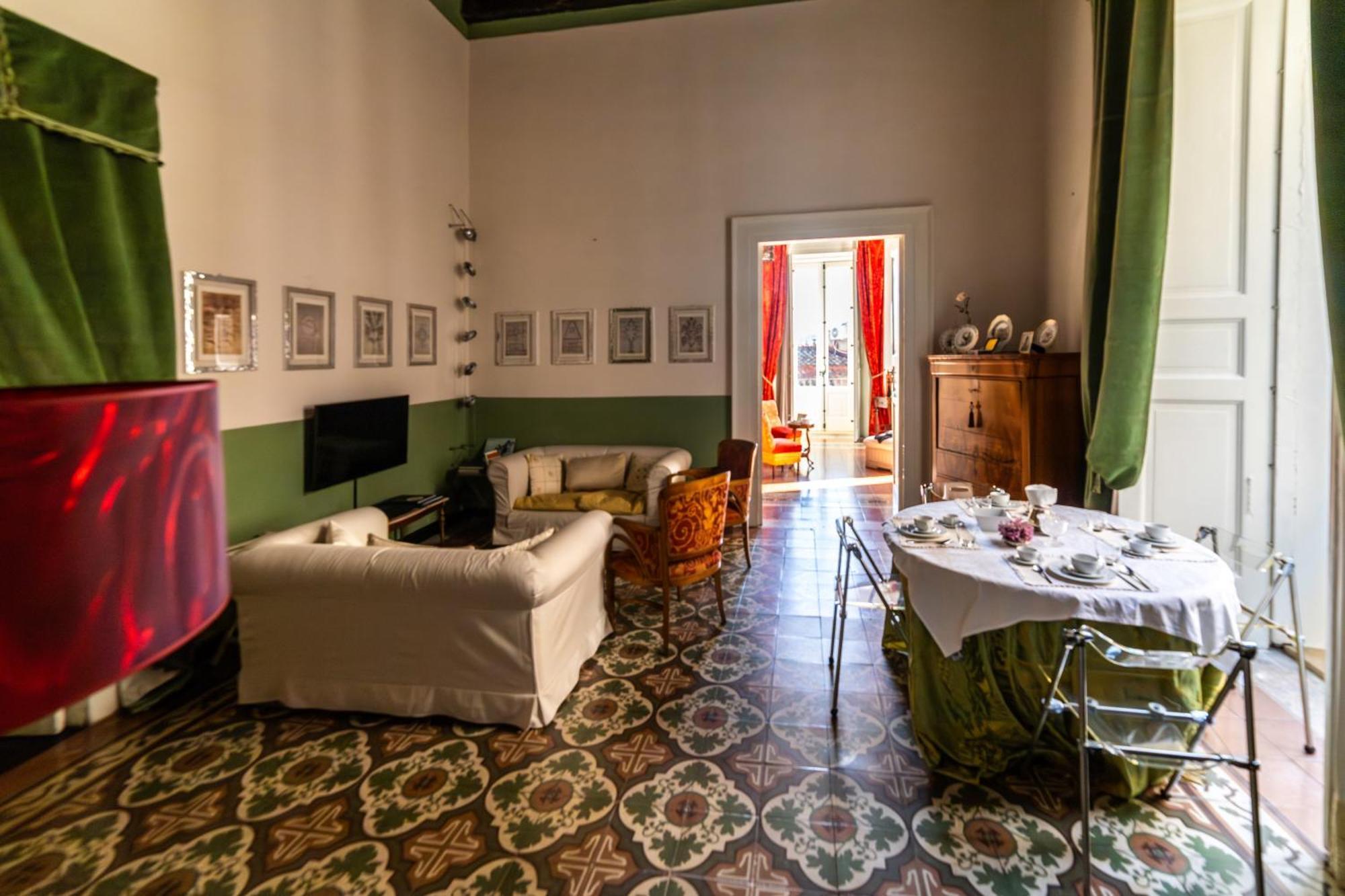 Dimora Storica Giostra Vecchia - Palazzo Grisolia 1809 Cosenza Kültér fotó